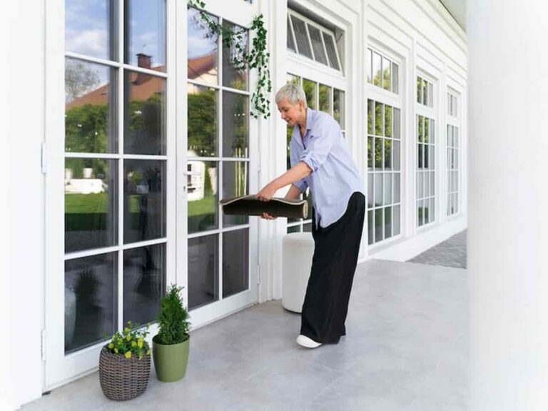 Patio Door Rescreening Services Everett Aluminum